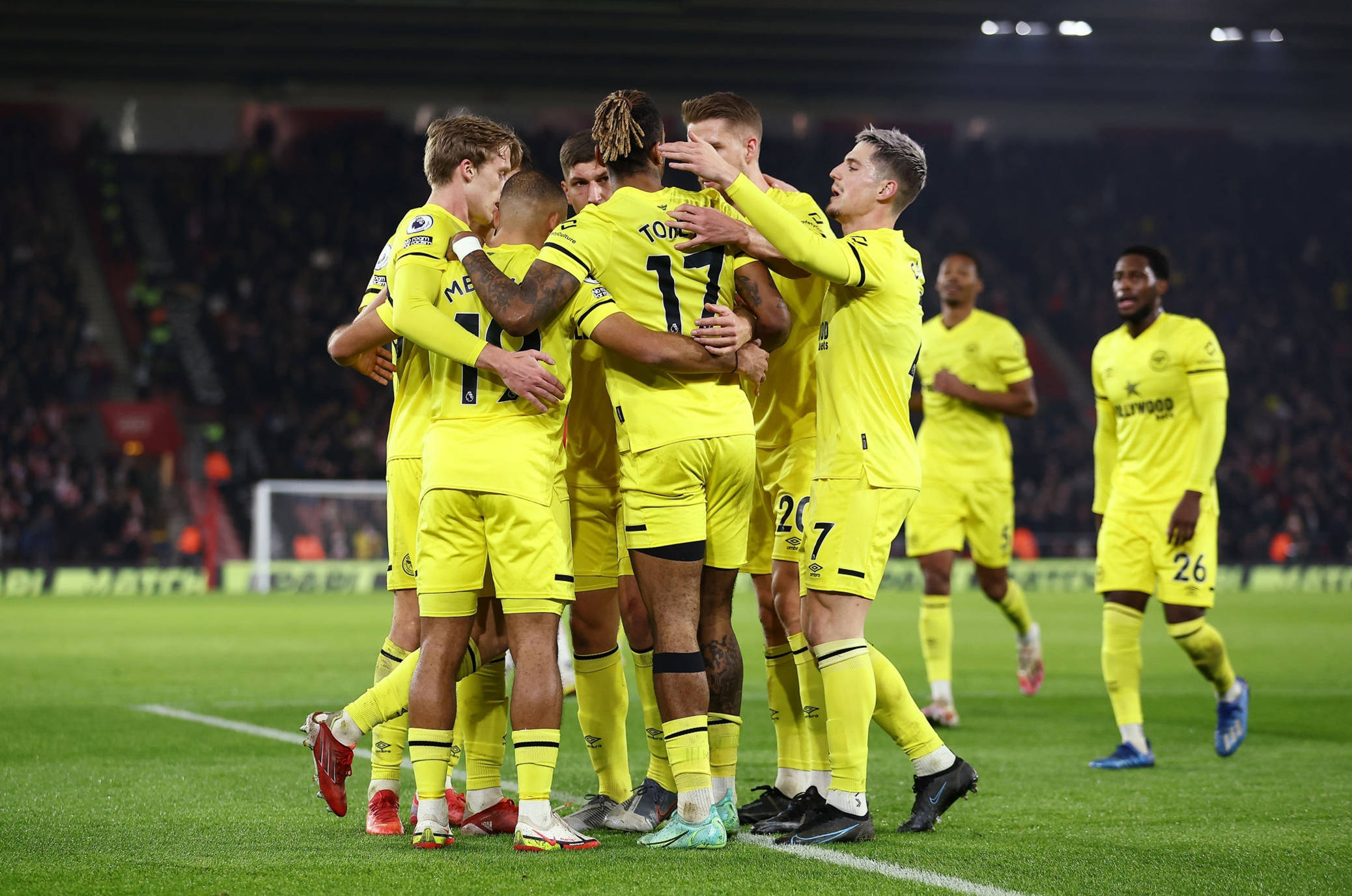 籃球隊在此 籃球隊在此